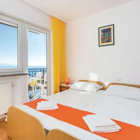 Apartament In With Kitchen